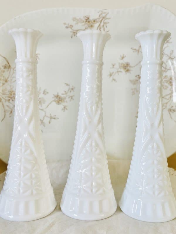 Set Of 3 Milk Glass Vases / Bud Vases In Stars & Bars Pattern By Anchor  Hocking | Vintage Keepers