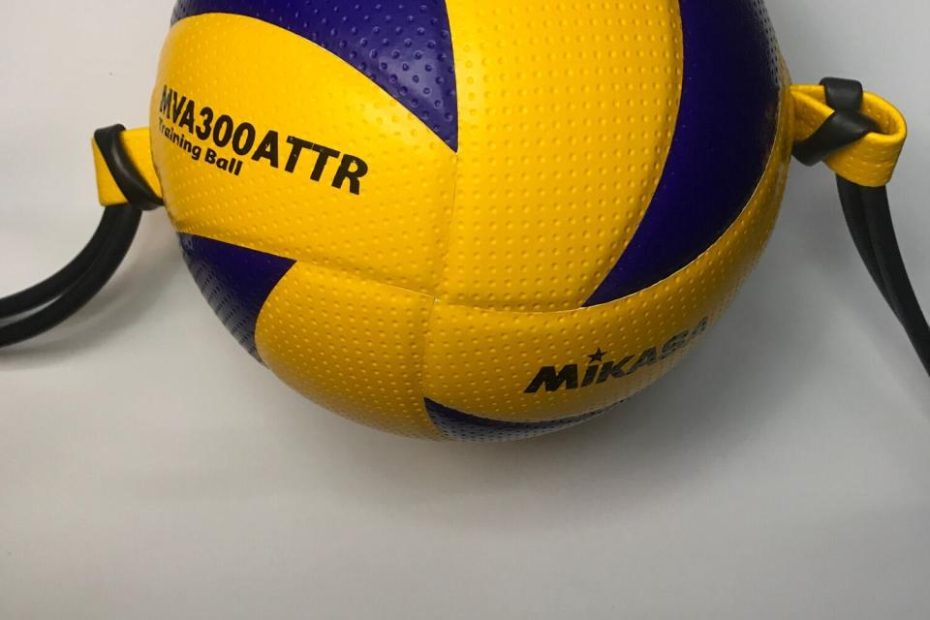 Mikasa Volleyball V300W Attr(New Model) | Lazada
