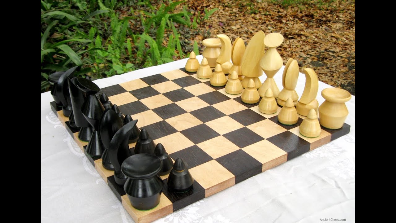 20Th Century Modern Chess Set Designs: Bauhaus, Man Ray, Max Ernst -  Ancientchess.Com - Youtube