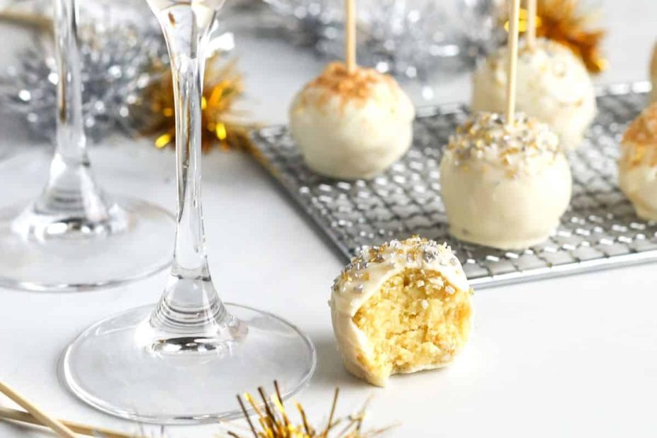 New Years Eve Cake Ball Drops - Aleka'S Get-Together